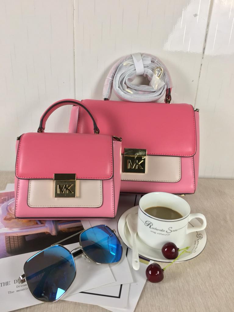 Solid color pink Michael kors bags 22.5-15.5-8.5cm 15.5-12.5-6.5cm 8