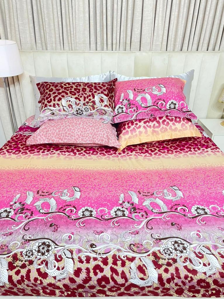 Quality Bedsheet with 4 pillow cases