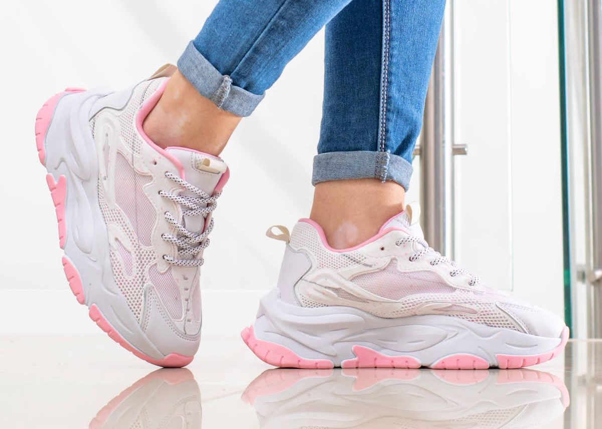 Ladies Breathable Sport Sneakers & Running Shoes