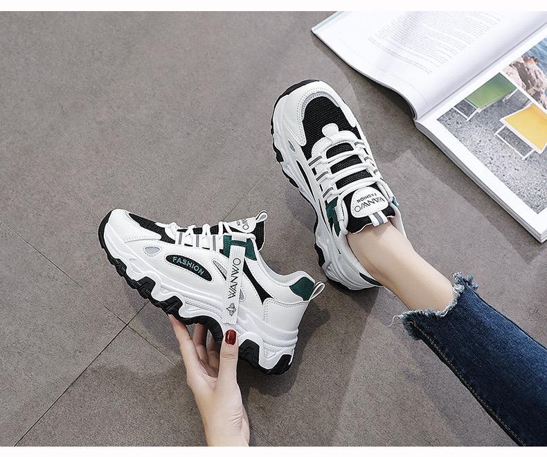 Thin Section Breathable Mesh Sneakers