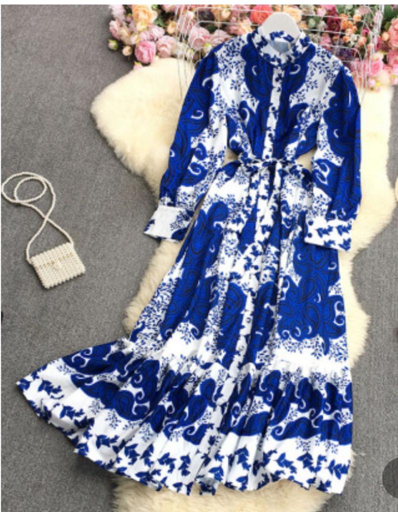 Retro Long-sleeved Large Swing Lace-up Dress