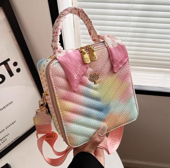 Spring And Summer New Messenger Portable Box Bag