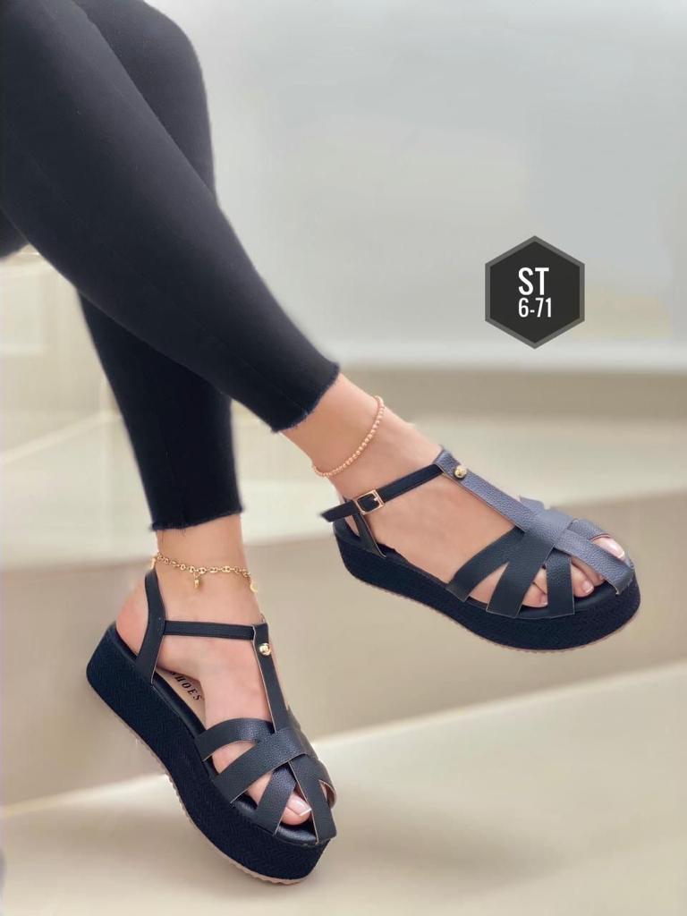 Ladies New Collection Sandals Shoe