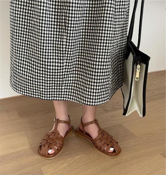 Fashion Solid Color Sandals Square Head Retro Roman Shoes