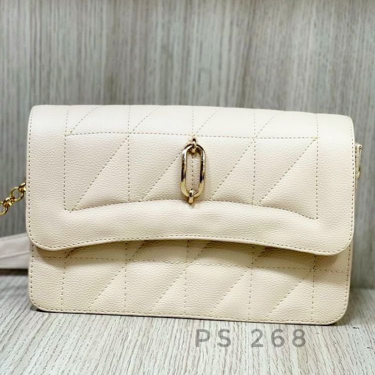 Female Trendy hand Bags