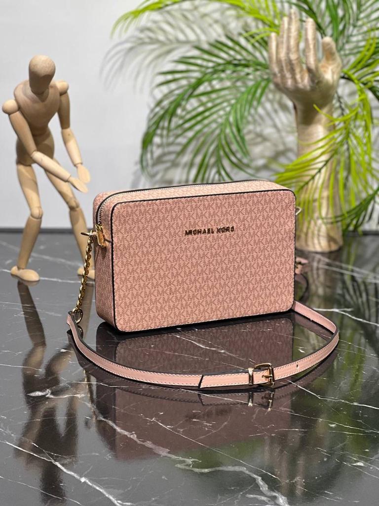 Michael Michael Kors Jet Set Shoulder Bag