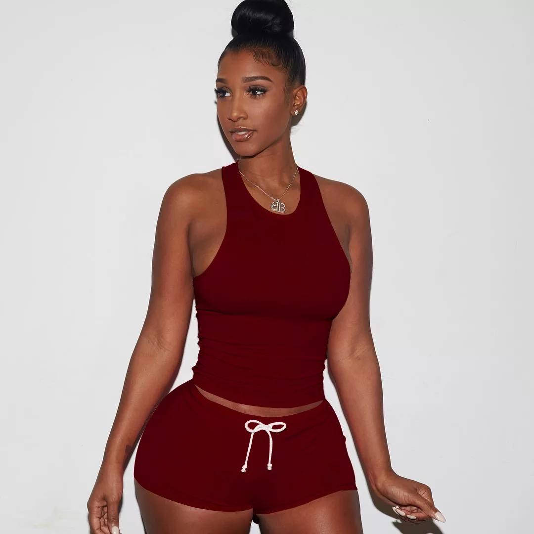 LADIES SPRING AND SUMMER BREATHABLE SUIT SHORT PANTS WITH TOPS