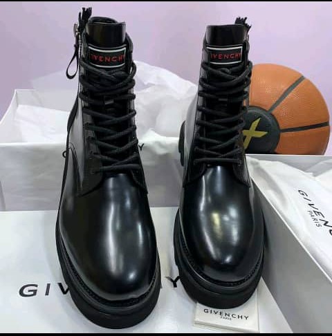 ORIGINAL GIVENCHY MEN SHOES