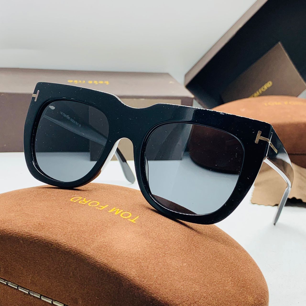 TOM FORD QUALITY GLASSES