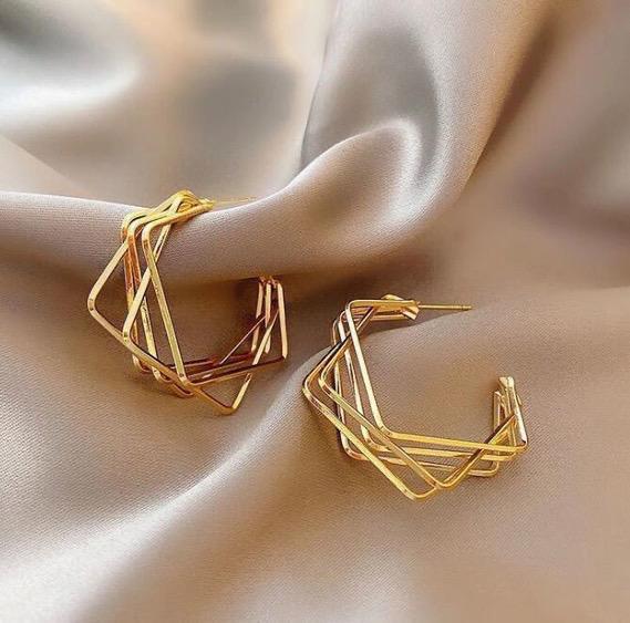 Fashion Eight-pointed Star Multi-layer C-shaped Alloy Women Earrings
