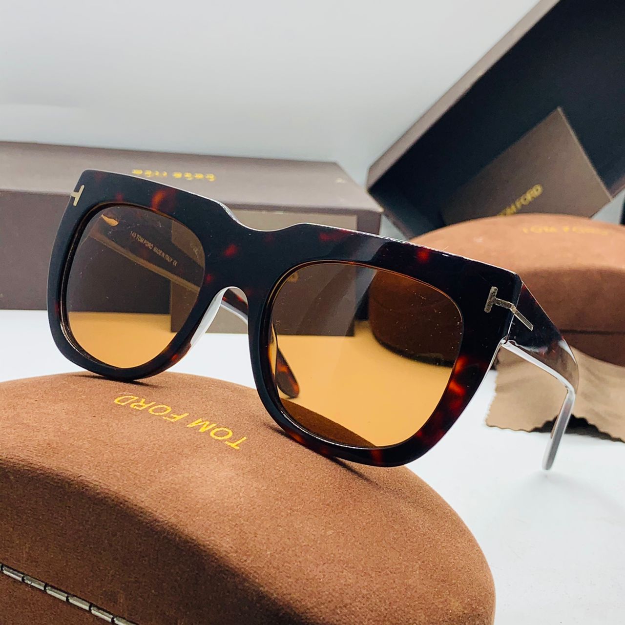 TOM FORD CLASSIC GLASSES