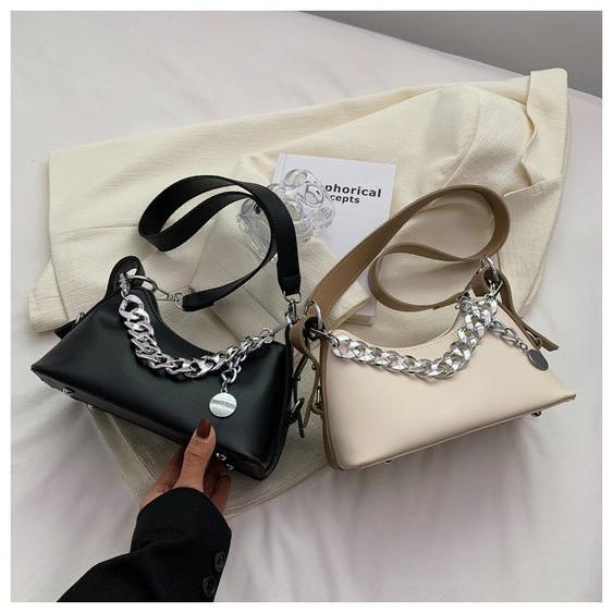 Fashion Large-capacity Plaid Commuter Single-Shoulder Messenger Bag