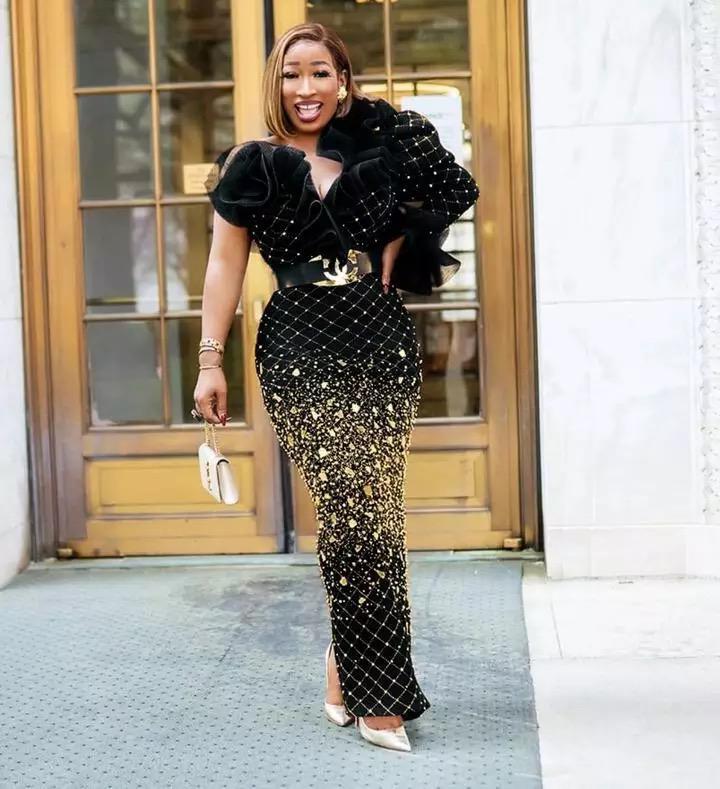 WOMEN V-NECK RUFFLE BEADED GOWN WITH BELT